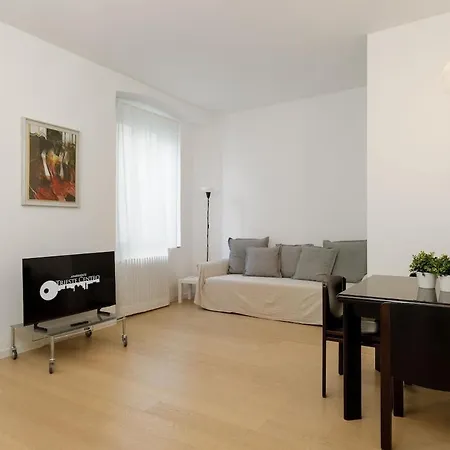 Centro I San Lazzaro 1 アパート